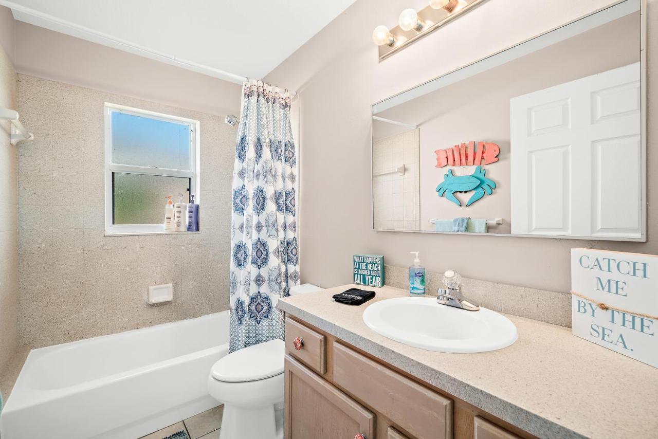 Sunset Serenity - 3Br Beach Townhome With Outdoor Patio - New Hot Tub, Steps To Ocean Fun! Melbourne Exterior foto